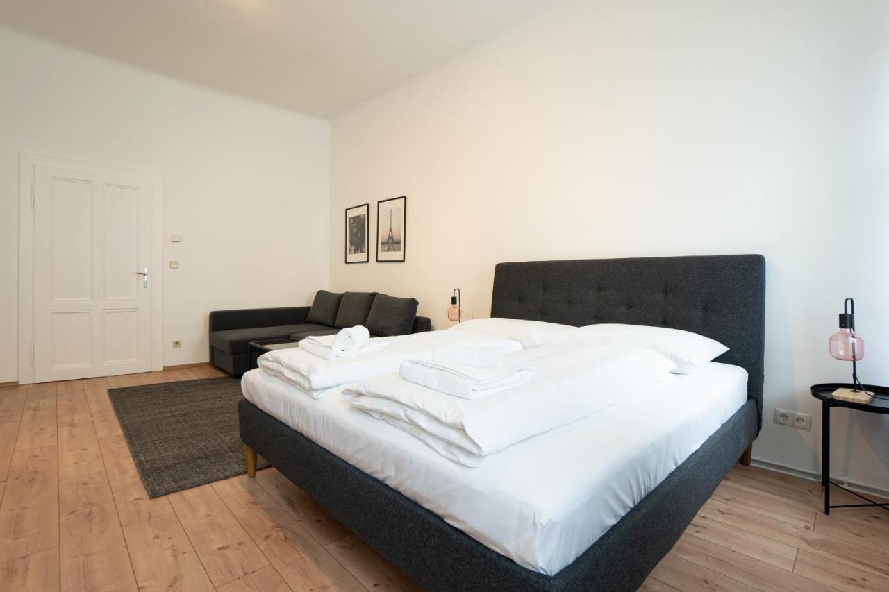 Lovely 1-Bedroom Apartment Next To Praterstern Viyana Dış mekan fotoğraf