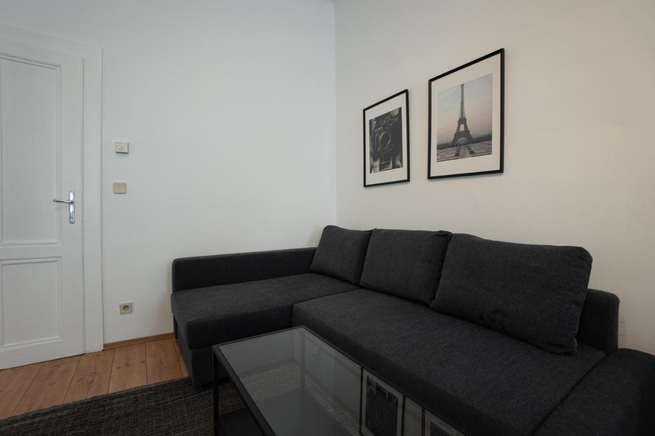 Lovely 1-Bedroom Apartment Next To Praterstern Viyana Dış mekan fotoğraf