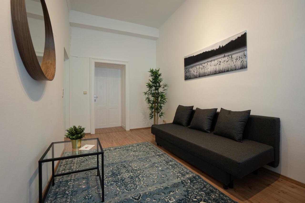 Lovely 1-Bedroom Apartment Next To Praterstern Viyana Dış mekan fotoğraf